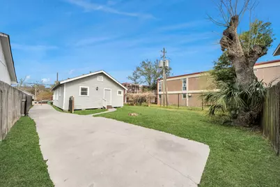 2820 Holman Street, Houston, TX 77004 - Photo 33