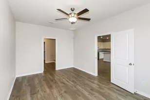 7539 Tipton Meadow Way, Richmond, TX 77469 - Photo 9
