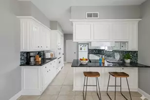 11614 Taos Ln, Houston, TX 77070 - Photo 5