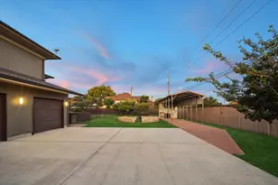 1419 Briar Bayou Dr, Houston, TX 77077 - Photo 39