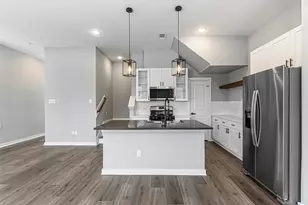 8475 Berry Brush Ln, Houston, TX 77022 - Photo 7