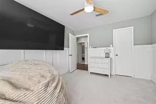 12618 Huntingwick Dr, Houston, TX 77024 - Photo 35