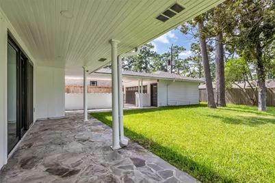 10006 Candlewood Drive, Houston, TX 77042 - Photo 5