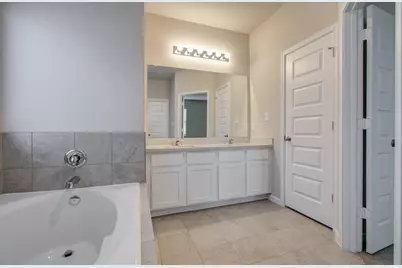 506 Hidden Brook Circle, Baytown, TX 77523 - Photo 15