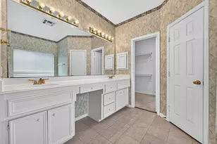 12330 Shadow Green Dr, Houston, TX 77082 - Photo 39