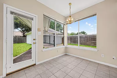 12330 Shadow Green Drive, Houston, TX 77082 - Photo 7