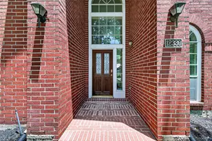 12330 Shadow Green Dr, Houston, TX 77082 - Photo 3