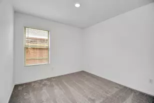3179 Savannah Rose, Angleton, TX 77515 - Photo 5