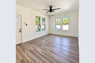 4540 McKinney Street #2, Houston, TX 77023 - Photo 3