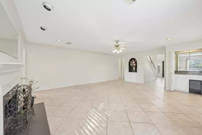 15 Sterling Street, Sugar Land, TX 77479 - Photo 5
