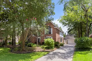 63 Driftoak Cir, The Woodlands, TX 77381 - Photo 3