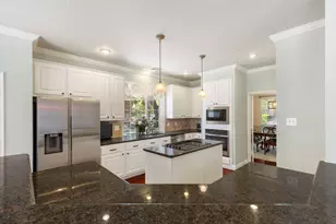 63 Driftoak Cir, The Woodlands, TX 77381 - Photo 17