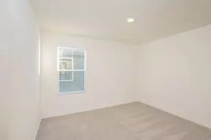 10810 Red Orchid Dr, Houston, TX 77016 - Photo 11