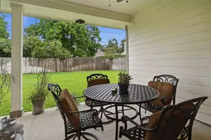 1427 Scharpe St, Houston, TX 77023 - Photo 35