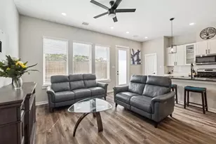 822 Berry Sage Ln, Houston, TX 77022 - Photo 3