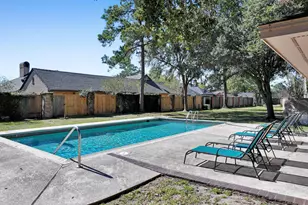 220 Summerwood St, Beaumont, TX 77706 - Photo 25