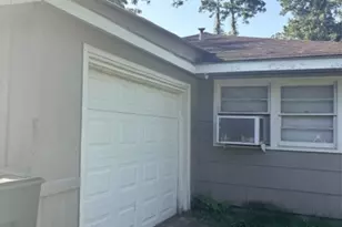 5270 Spencer Dr, Beaumont, TX 77708 - Photo 7