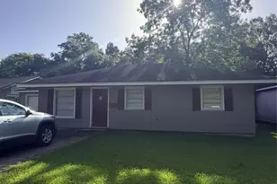 5270 Spencer Dr, Beaumont, TX 77708 - Photo 3