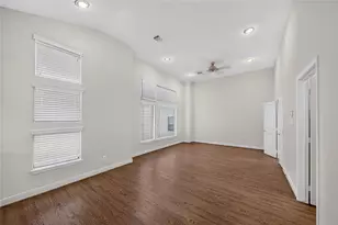 818 Lester St, Houston, TX 77007 - Photo 29