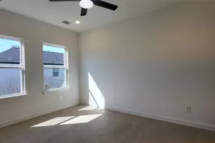 1033 North Ln Ln, Houston, TX 77088 - Photo 23