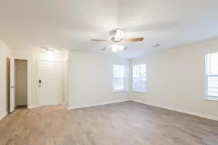 339 Remington Creek Dr, Houston, TX 77073 - Photo 5