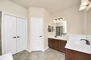 9427 Thurber Ridge Dr, Spring, TX 77379 - Photo 41