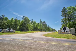 304 Rd 6614, Dayton, TX 77535 - Photo 35