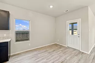 1907 Stargazer Ln, Angleton, TX 77515 - Photo 13