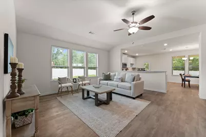 6026 Hazel Place Drive, Conroe, TX 77303 - Photo 9