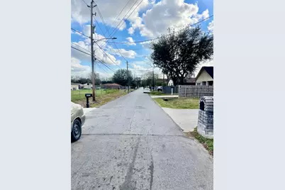 6908 Apollo Street, Houston, TX 77091 - Photo 7