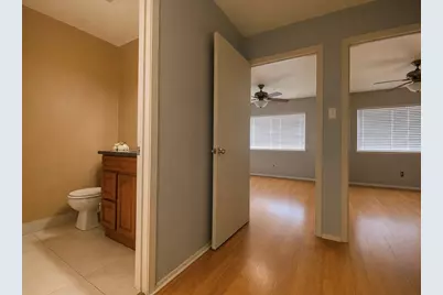 7913 Grove Ridge Drive, Houston, TX 77061 - Photo 19