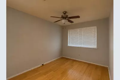 7913 Grove Ridge Drive, Houston, TX 77061 - Photo 17