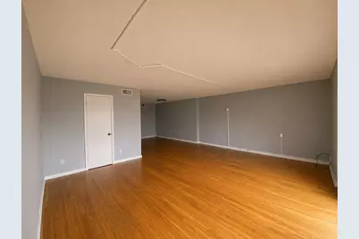 7913 Grove Ridge Drive, Houston, TX 77061 - Photo 5