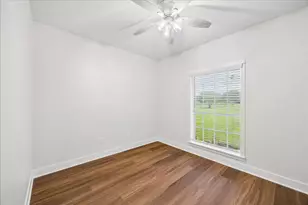 15415 Skyhawk Ln, Beach City, TX 77523 - Photo 25