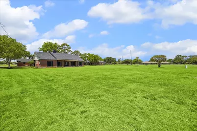15415 Skyhawk Lane, Baytown, TX 77523 - Photo 31