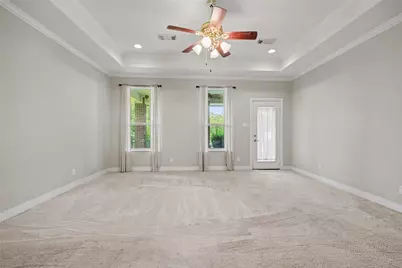 2275 Washington Avenue, Alvin, TX 77511 - Photo 9