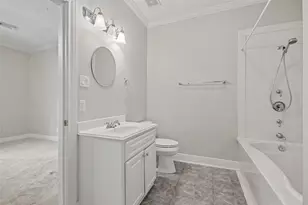 2275 Washington Ave, Alvin, TX 77511 - Photo 11