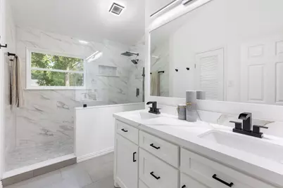 38 Cricket Hollow Place, The Woodlands, TX 77381 - Photo 17