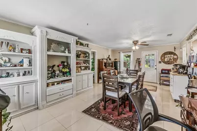 2202 Easley Circle, Huntsville, TX 77320 - Photo 13