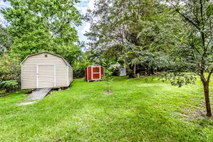 2202 Easley Cir, Huntsville, TX 77320 - Photo 21