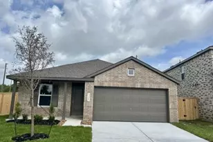 331 Ice Shr Trl, Dayton, TX 77535 - Photo 1
