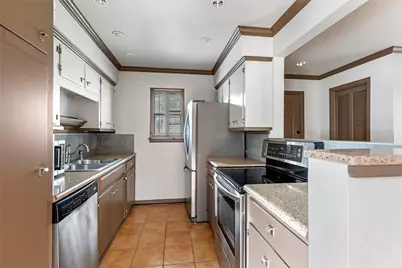 2744 Briarhurst Drive #51, Houston, TX 77057 - Photo 3