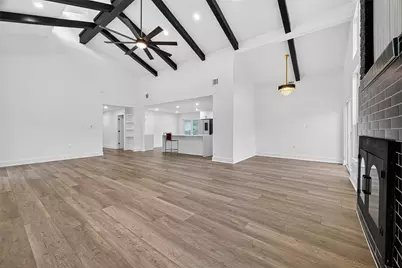 3006 Golden Hills Lane, Missouri City, TX 77459 - Photo 11