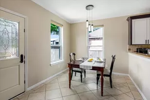 5343 Oak Cove Dr, Houston, TX 77091 - Photo 17