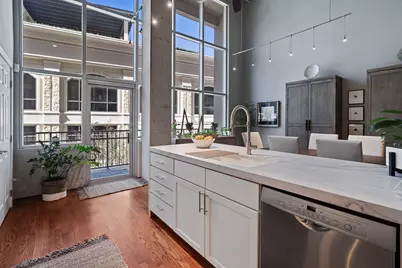 6007 Memorial Drive #202, Houston, TX 77007 - Photo 17