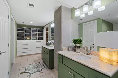 6007 Memorial Drive #202, Houston, TX 77007 - Photo 33