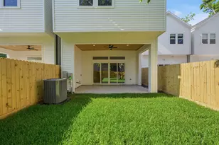 609 W 27th St, Houston, TX 77008 - Photo 31