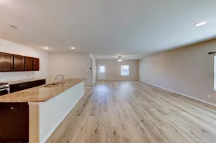 2164 Dale St, Alvin, TX 77511 - Photo 3