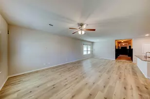 2164 Dale St, Alvin, TX 77511 - Photo 5