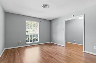 5619 Duxbury St, Houston, TX 77035 - Photo 5